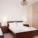 Apartment Thea Finikounda