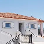 Thea Apartment