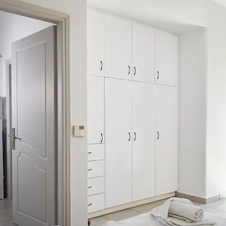 Thea Apartment