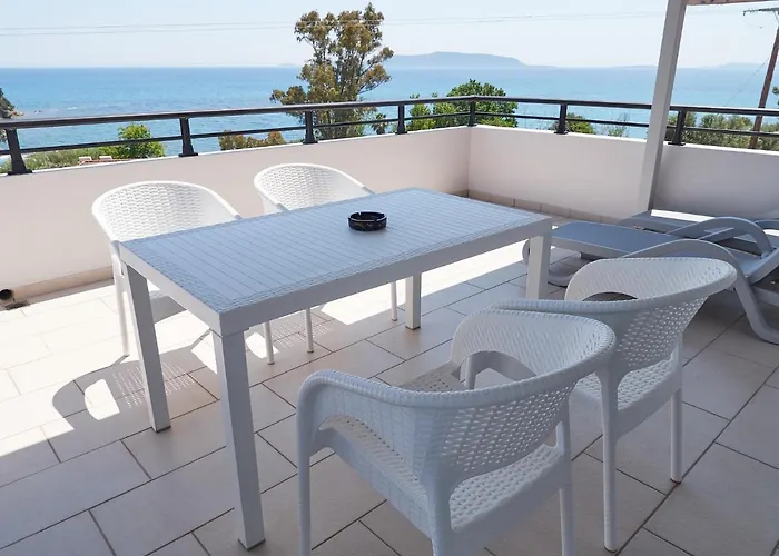 Appartement Thea Finikounta